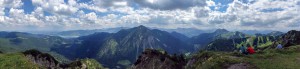 Blick vom Ochsenkamp auf Tegernsee und Hirschberg